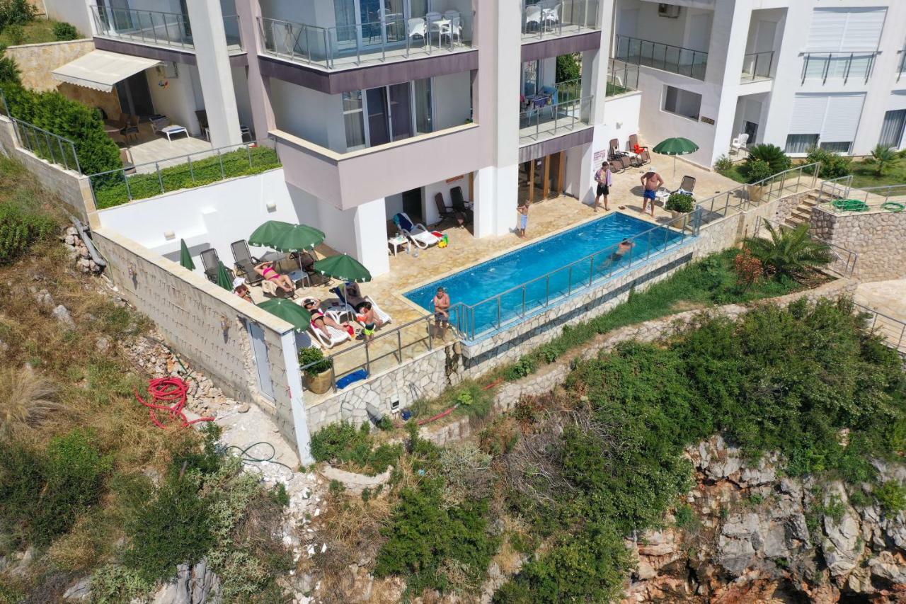 Apartamento First Line Of The Sea 1 Dobra Voda Exterior foto